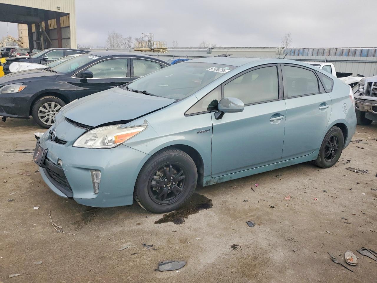 2015 TOYOTA PRIUS