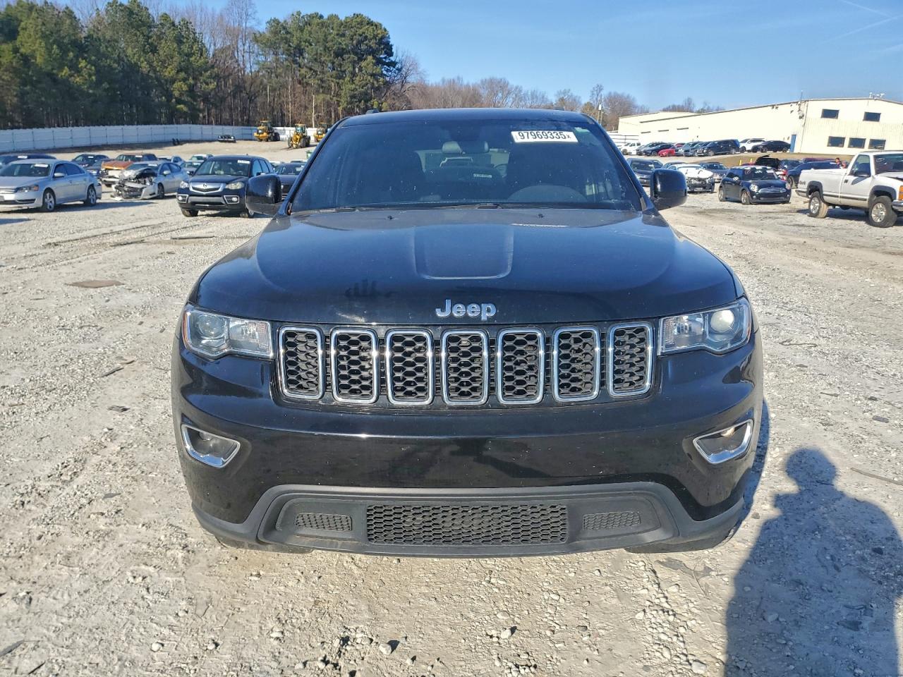 2020 JEEP GRAND CHEROKEE LAREDO photo 9