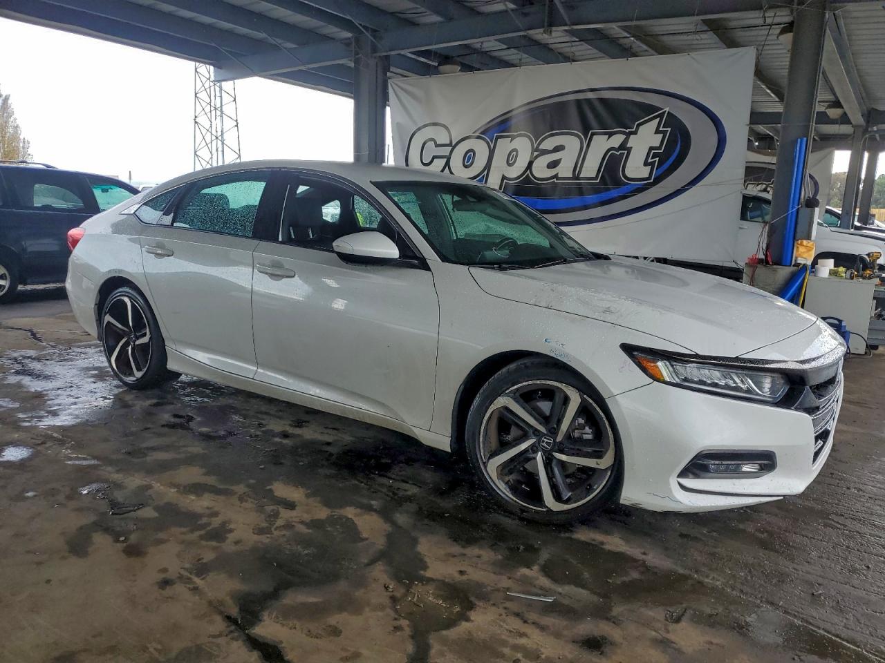 2020 HONDA ACCORD SPORT photo 4