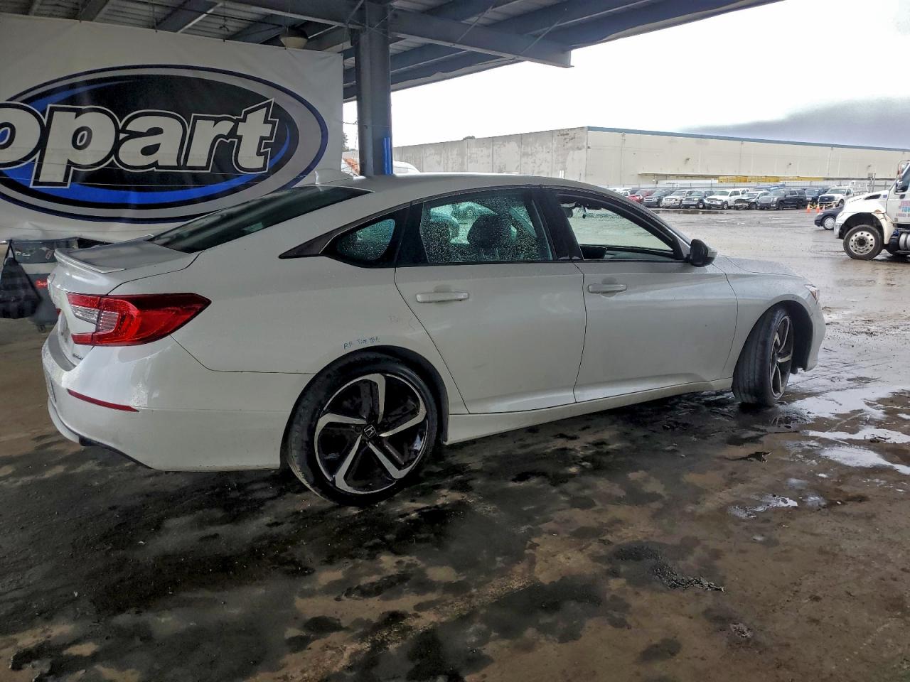 2020 HONDA ACCORD SPORT photo 3
