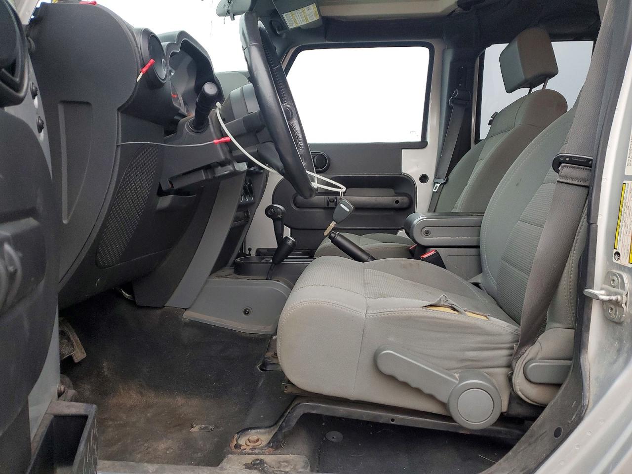 2007 JEEP WRANGLER SAHARA photo 7