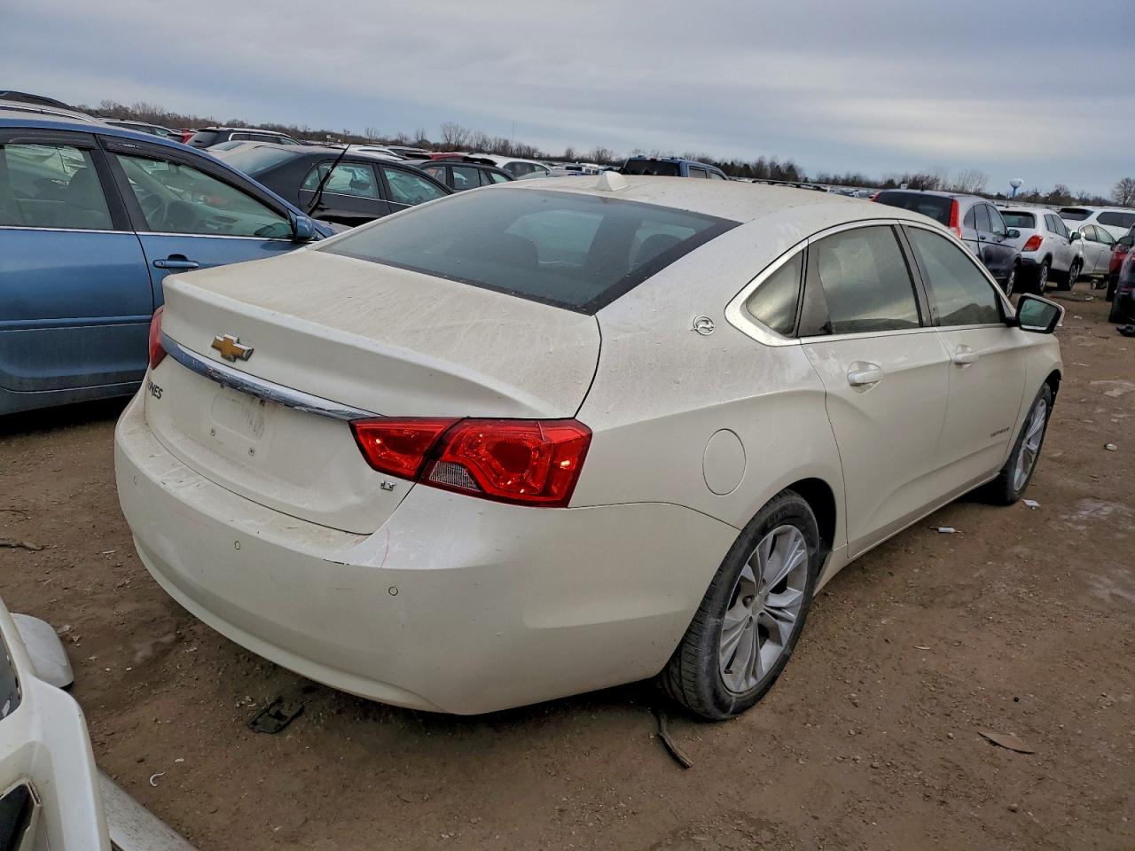 2014 CHEVROLET IMPALA LT photo 3