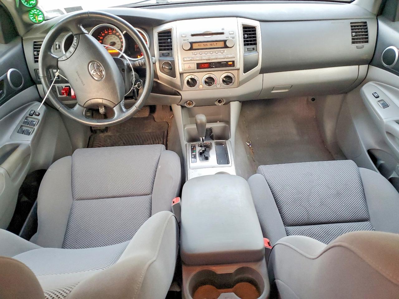 2005 TOYOTA TACOMA DOUBLE CAB photo 15