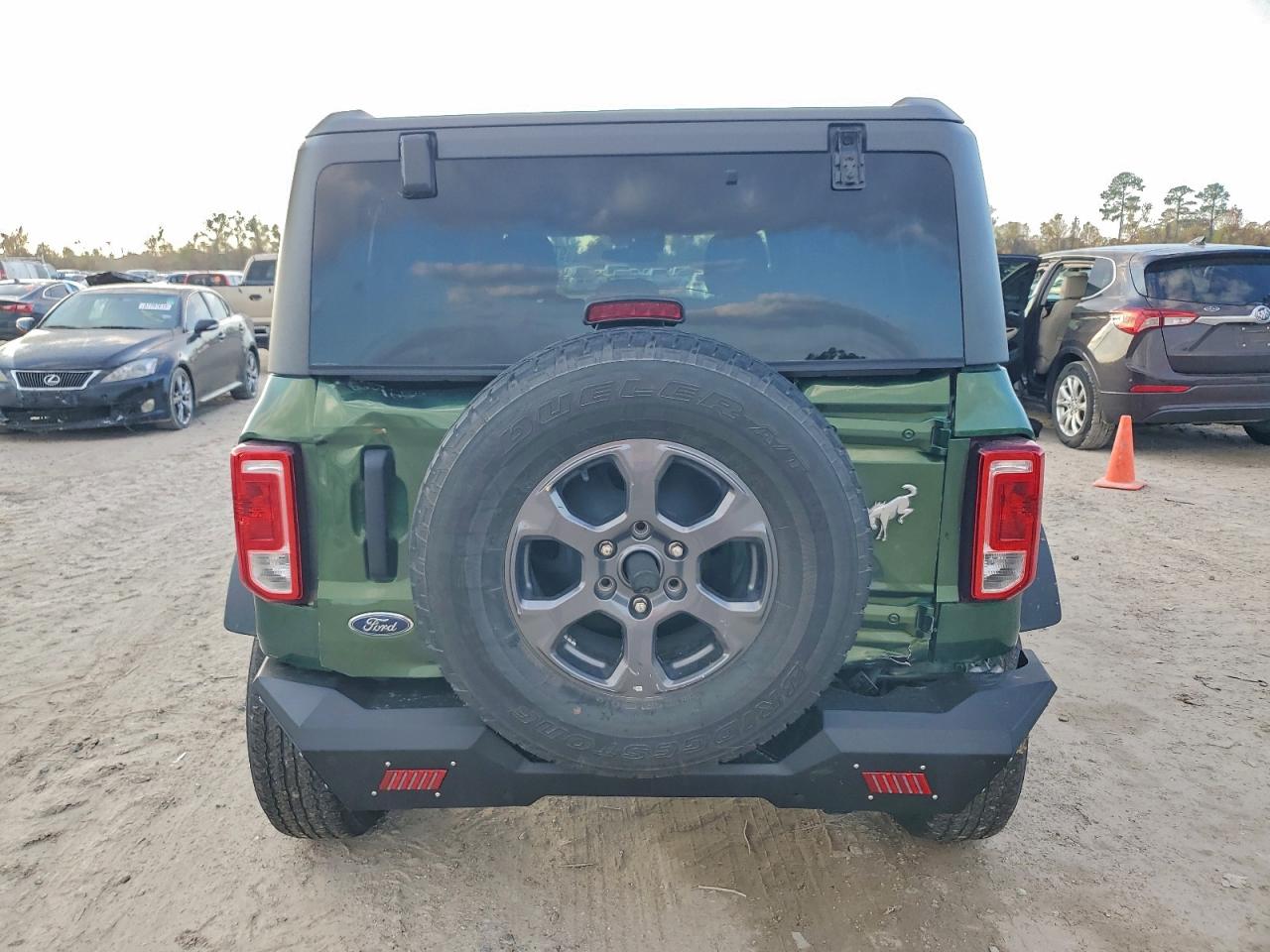 2022 FORD BRONCO BASE photo 6