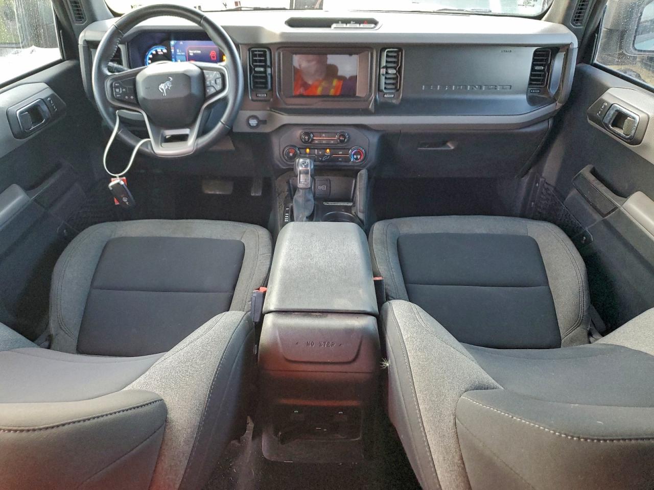 2022 FORD BRONCO BASE photo 8