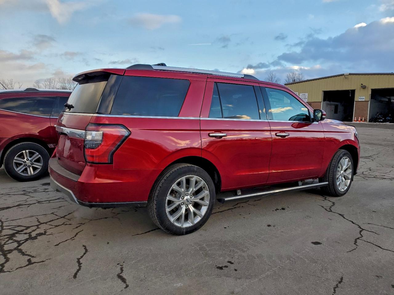 2019 FORD EXPEDITION LIMITED photo 3