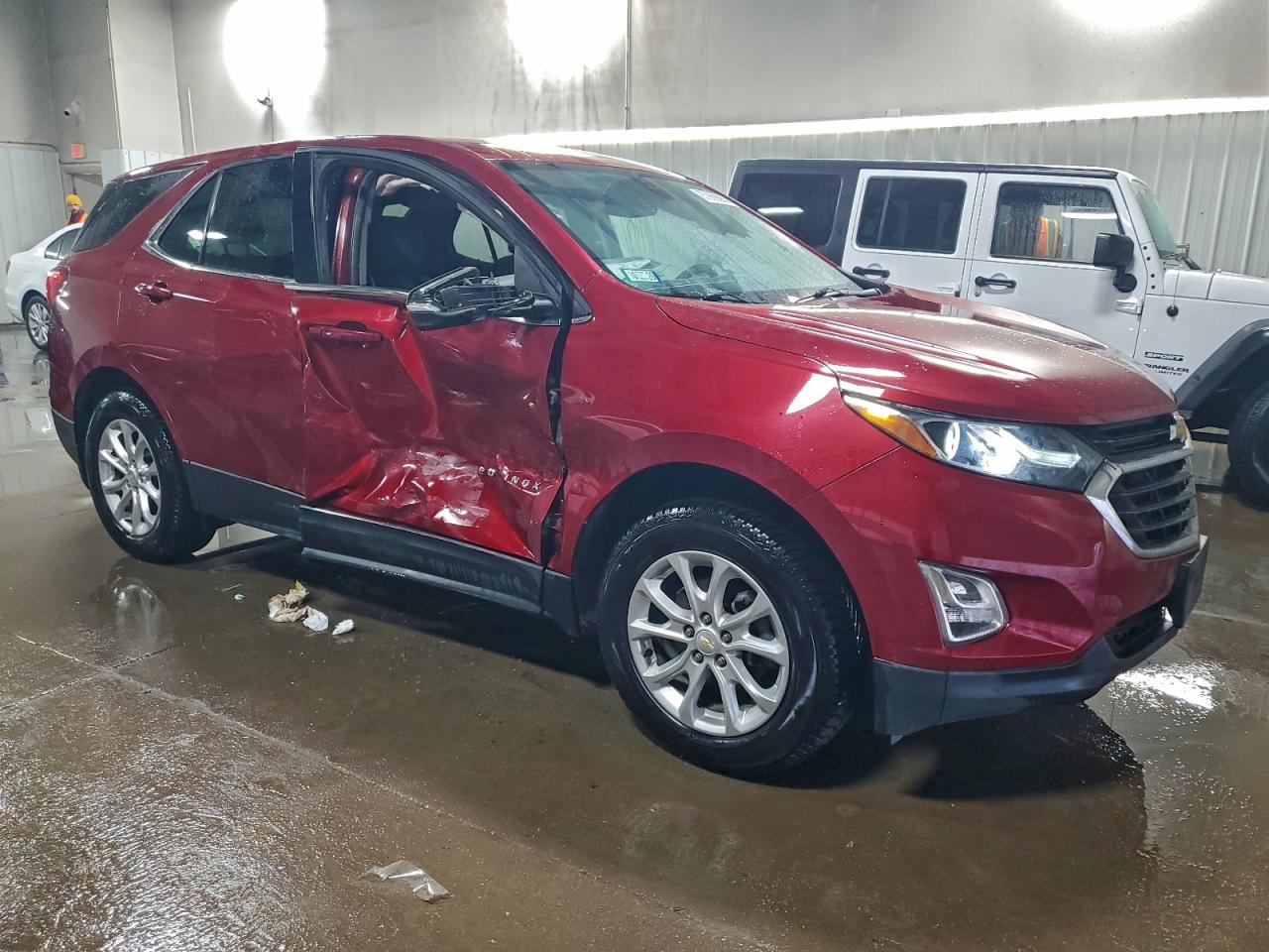 2019 CHEVROLET EQUINOX LT photo 4