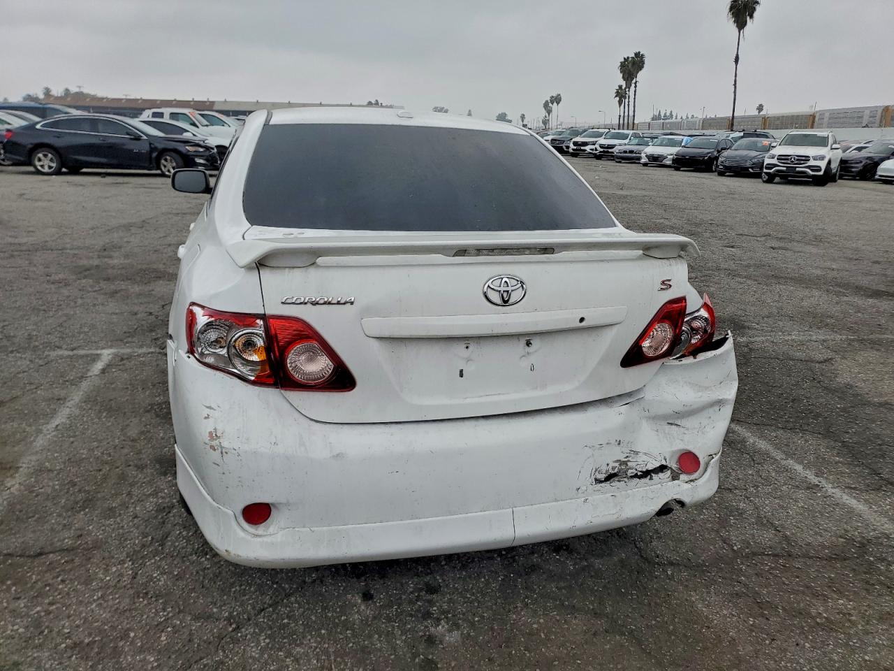 2010 TOYOTA COROLLA BASE photo 6