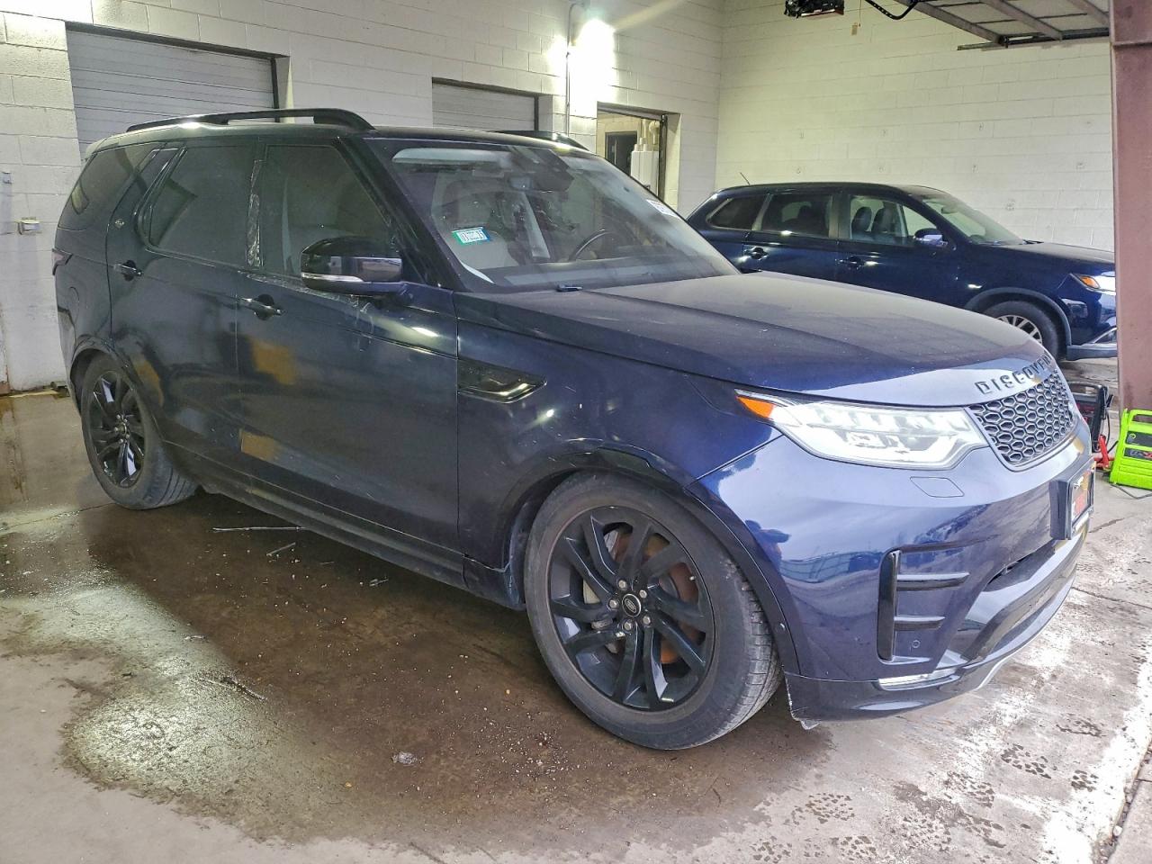 2020 LAND ROVER DISCOVERY LANDMARK photo 4