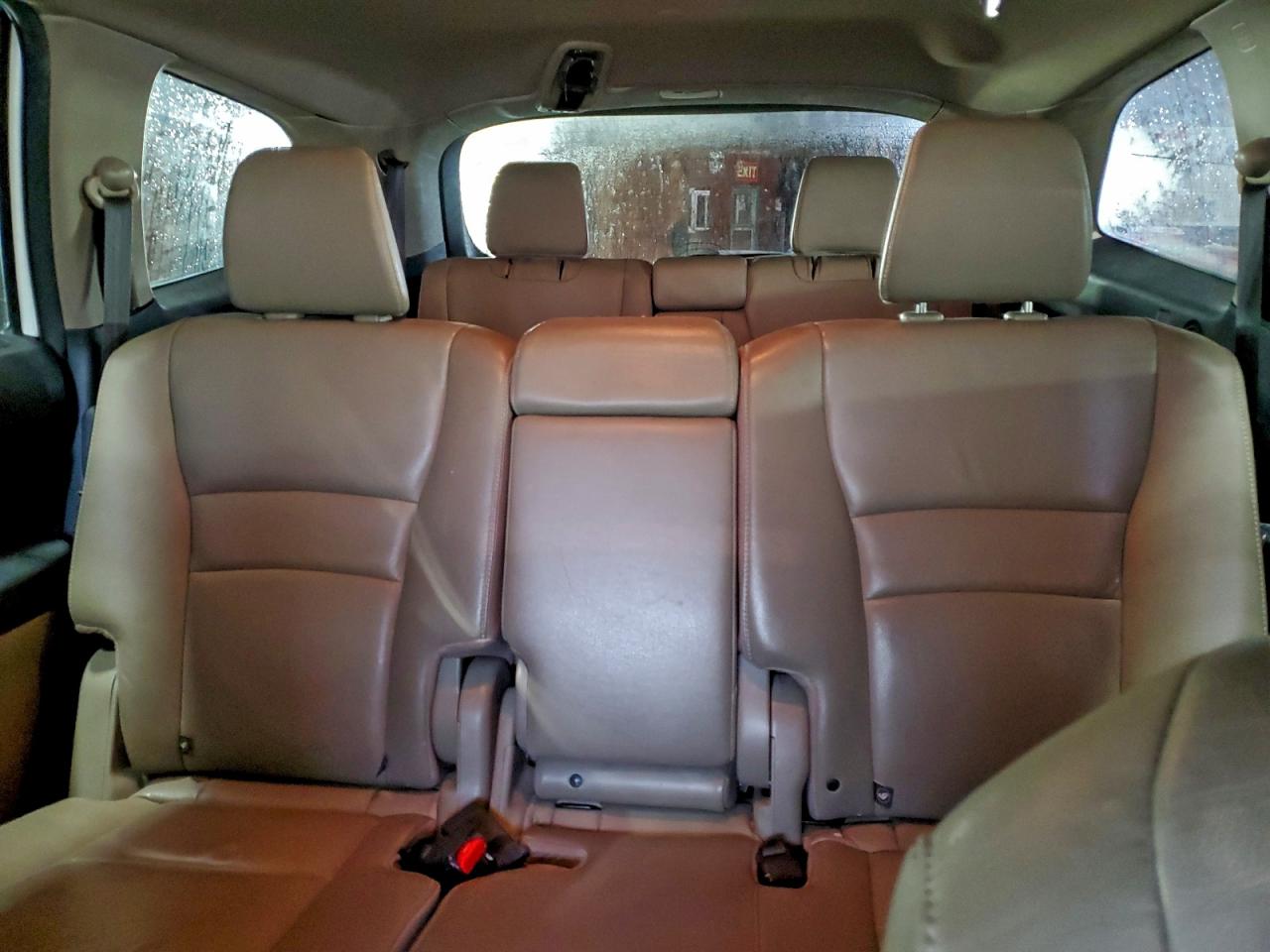 2016 HONDA PILOT EXLN photo 10