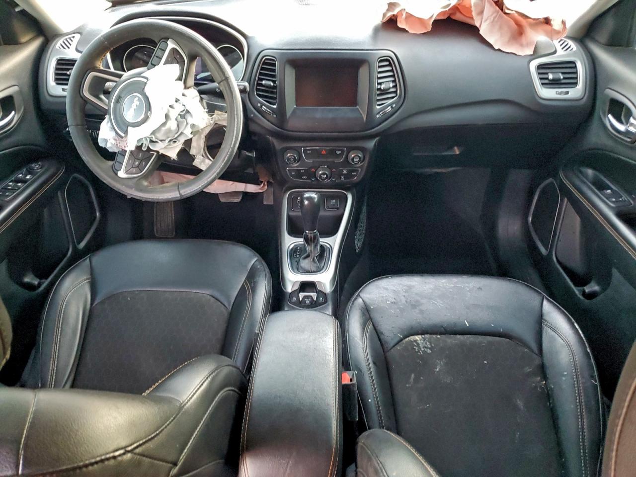 2021 JEEP COMPASS LATITUDE photo 8