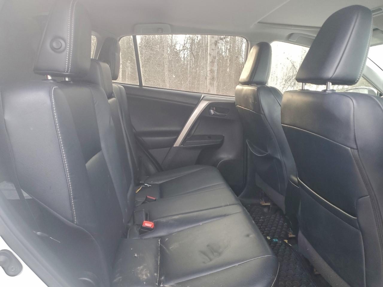 2015 TOYOTA RAV4 LIMITED photo 11