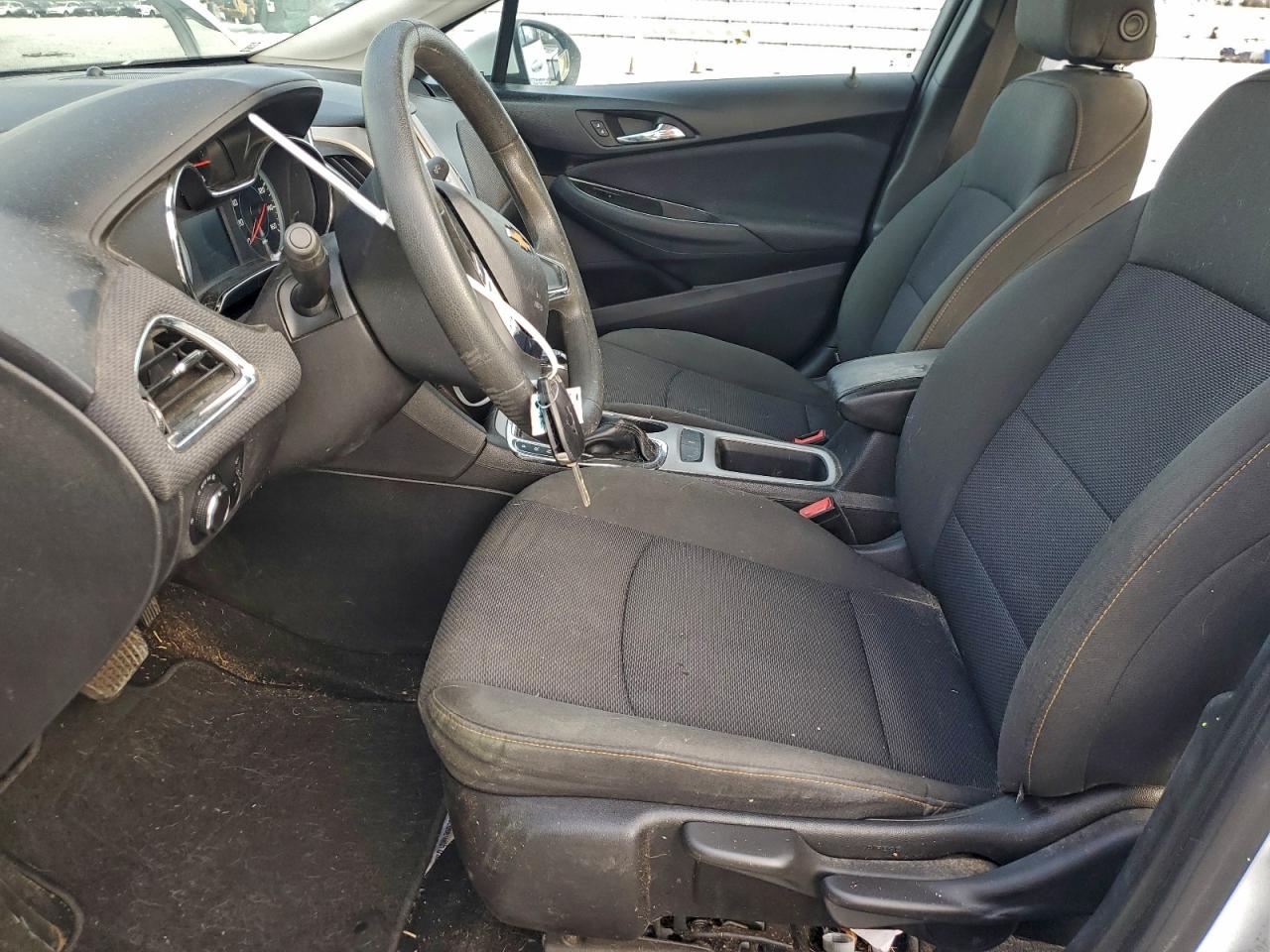 2017 CHEVROLET CRUZE LS photo 7
