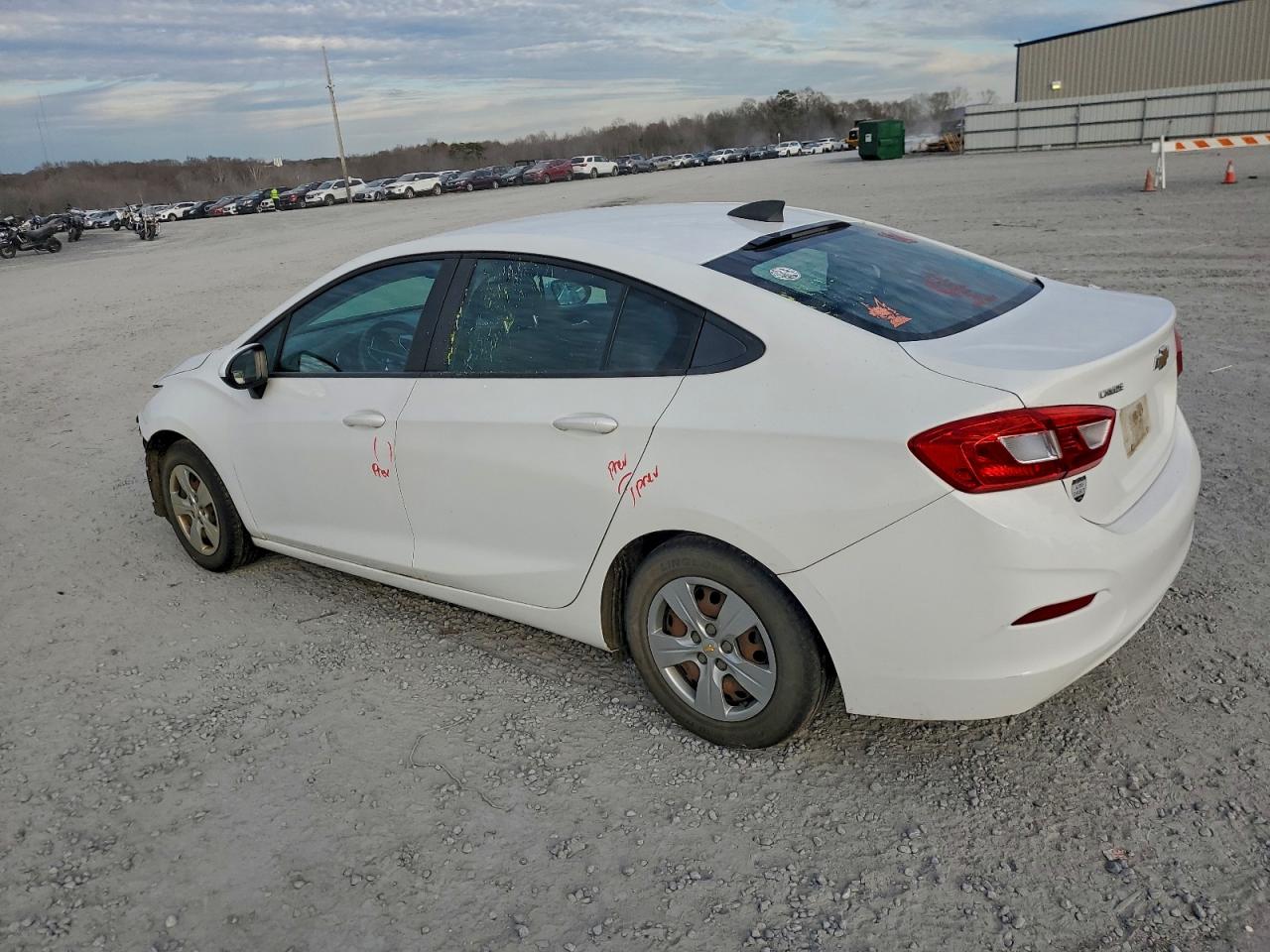 2017 CHEVROLET CRUZE LS photo 2