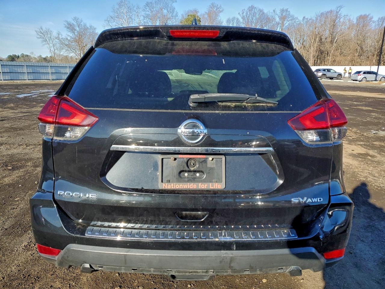 2017 NISSAN ROGUE SV photo 6