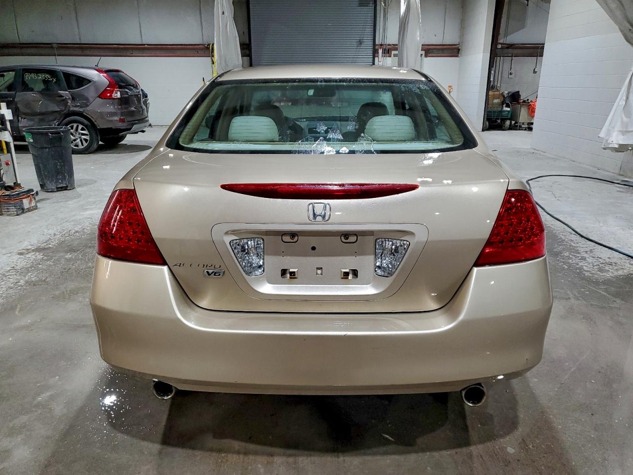 2006 HONDA ACCORD LX photo 11