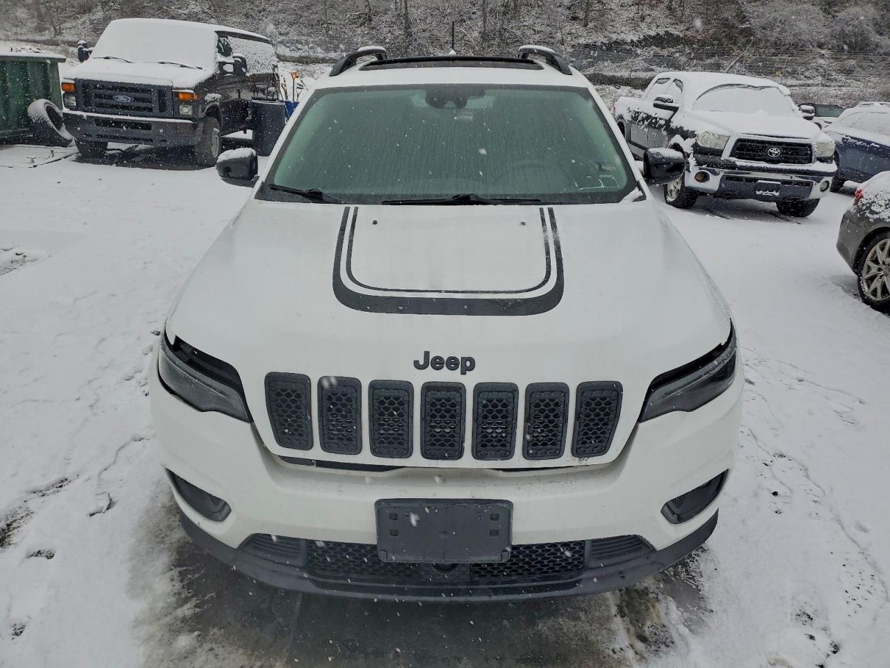 2022 JEEP CHEROKEE LATITUDE photo 5