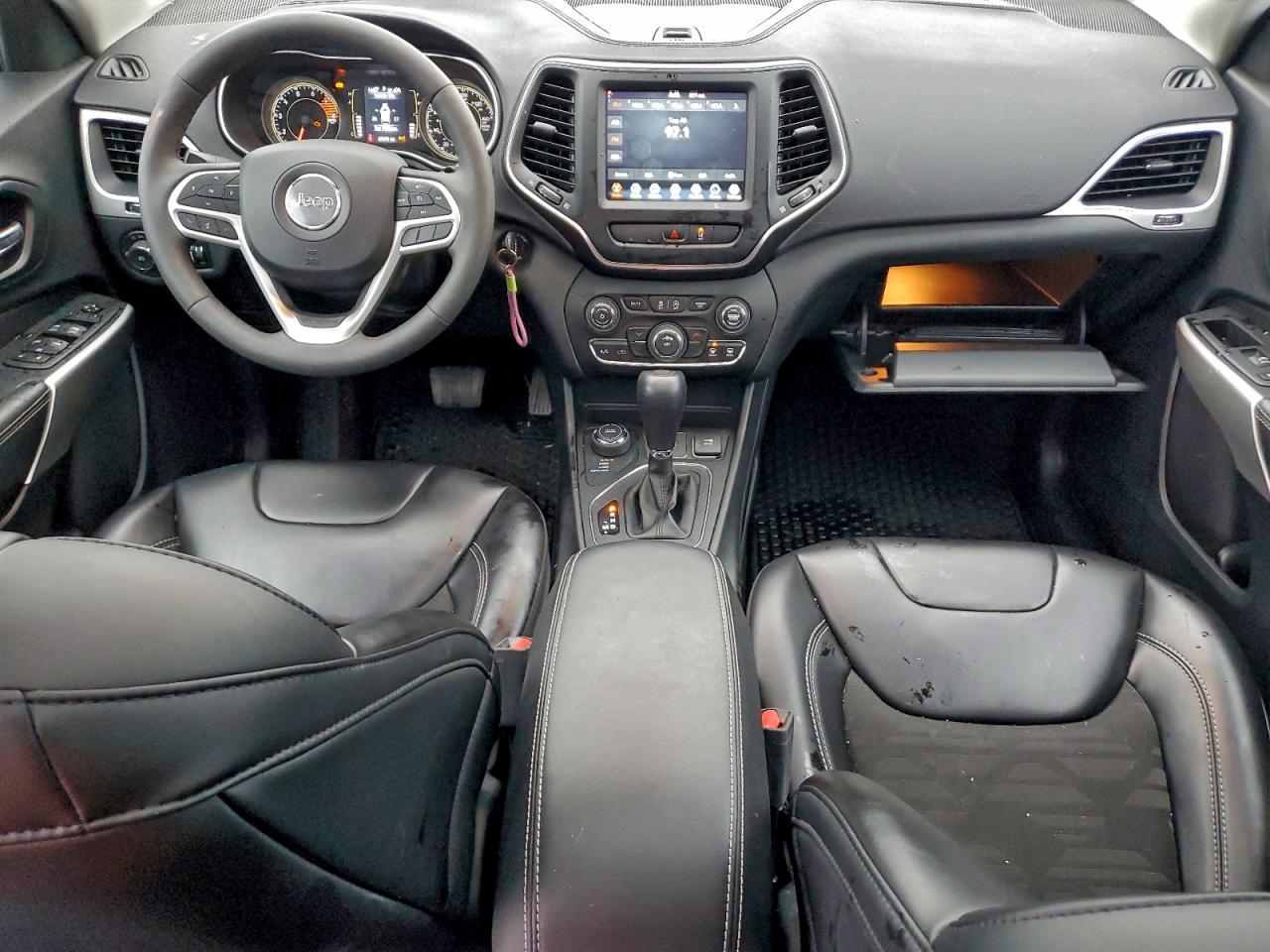 2022 JEEP CHEROKEE LATITUDE photo 8