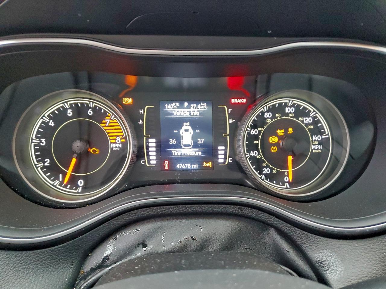 2022 JEEP CHEROKEE LATITUDE photo 9