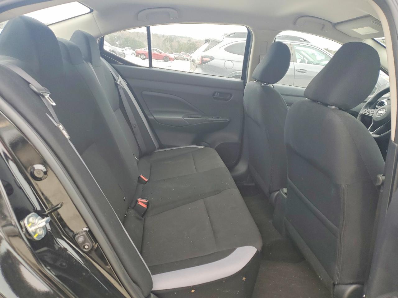 2025 NISSAN VERSA S photo 10