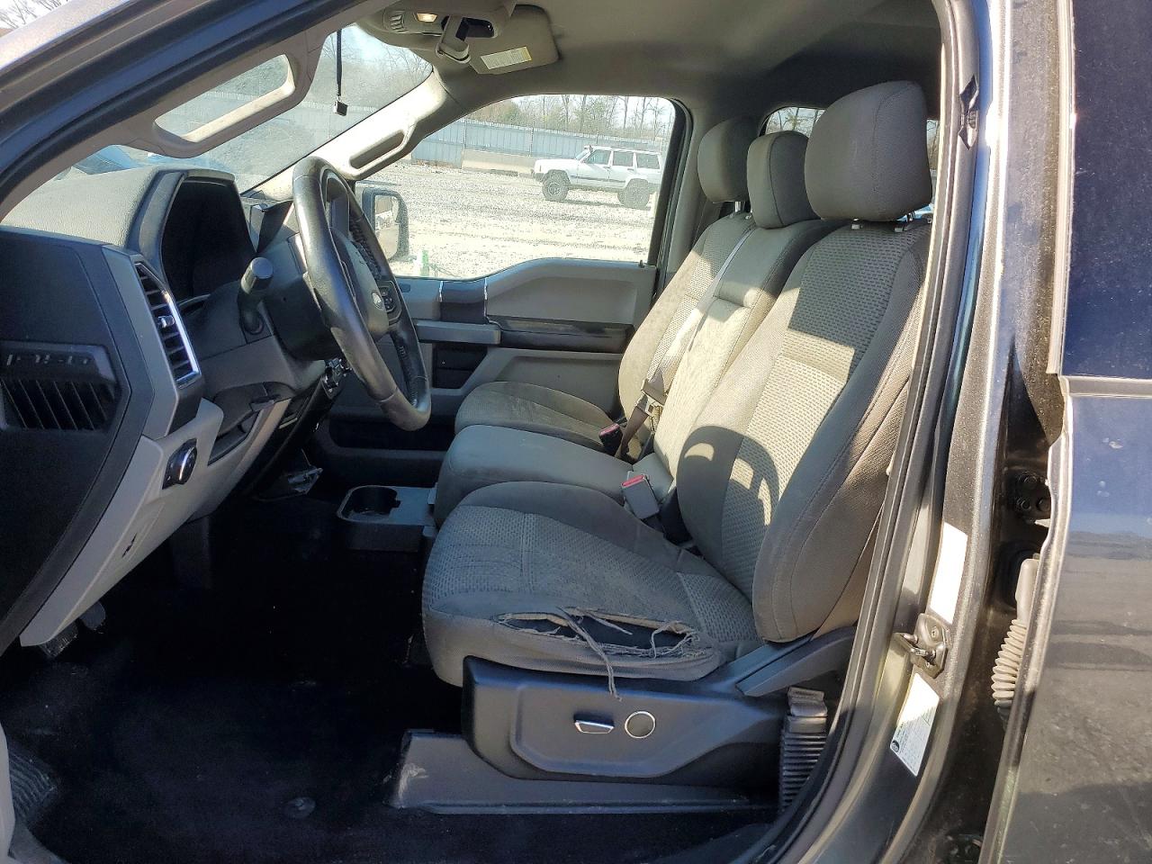 2016 FORD F150 SUPERCREW photo 13