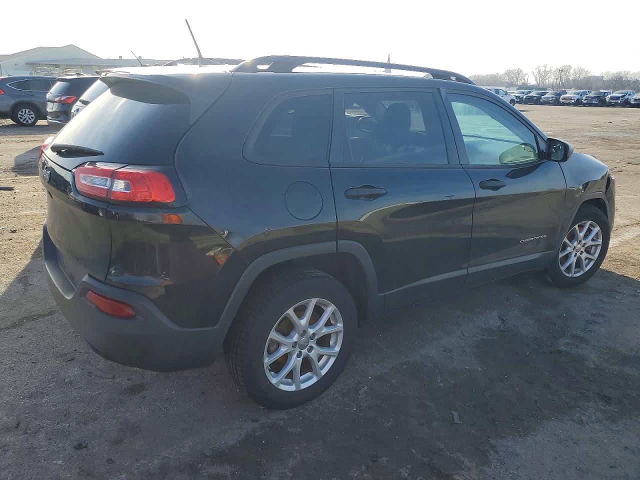 2016 JEEP CHEROKEE SPORT photo 5