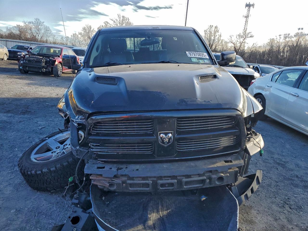2011 DODGE RAM 1500 photo 5
