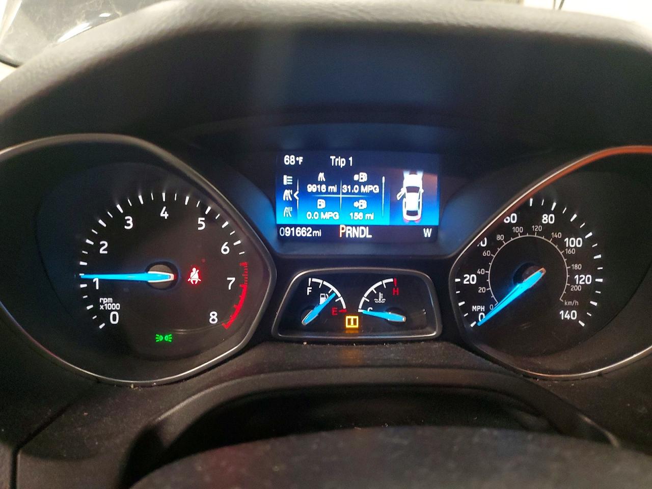 2015 FORD FOCUS SE photo 9