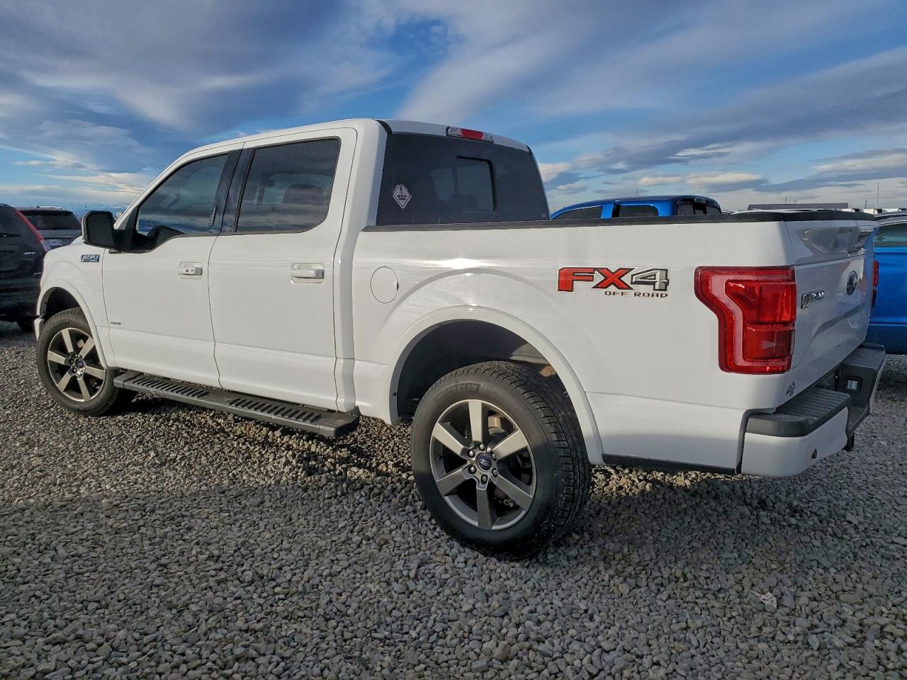 2015 FORD F150 SUPERCREW photo 2