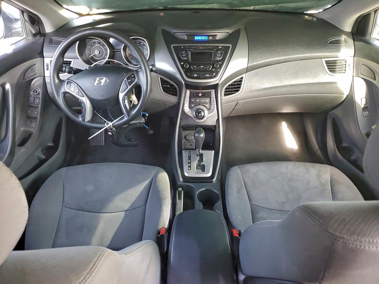 2013 HYUNDAI ELANTRA GLS photo 8