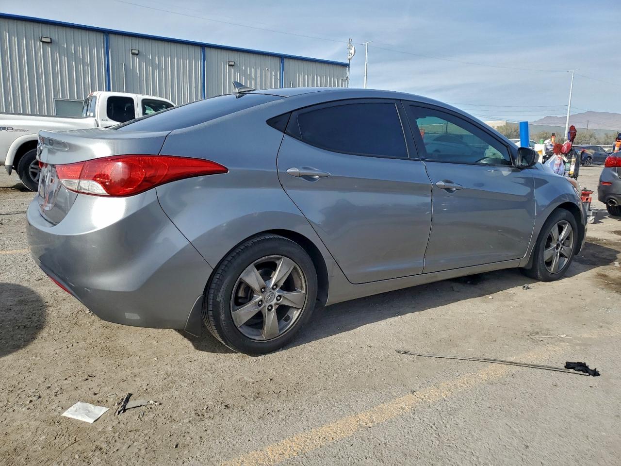 2013 HYUNDAI ELANTRA GLS photo 3