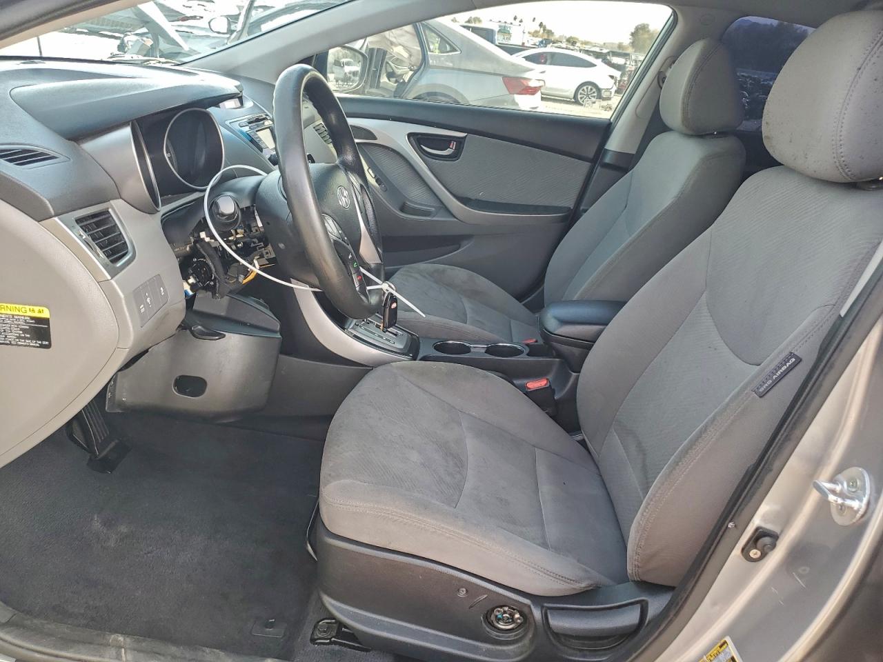 2013 HYUNDAI ELANTRA GLS photo 7