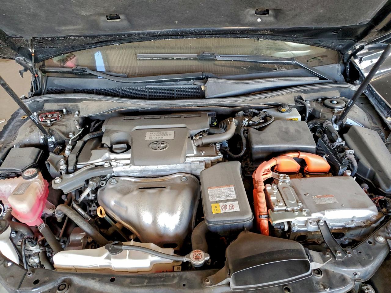2017 TOYOTA CAMRY HYBRID photo 11
