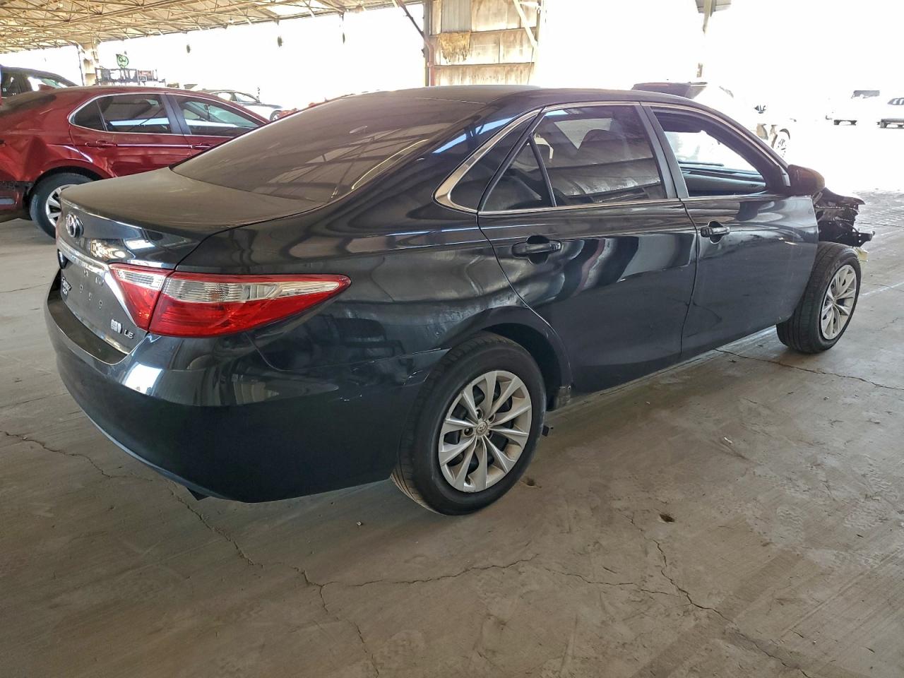 2017 TOYOTA CAMRY HYBRID photo 3