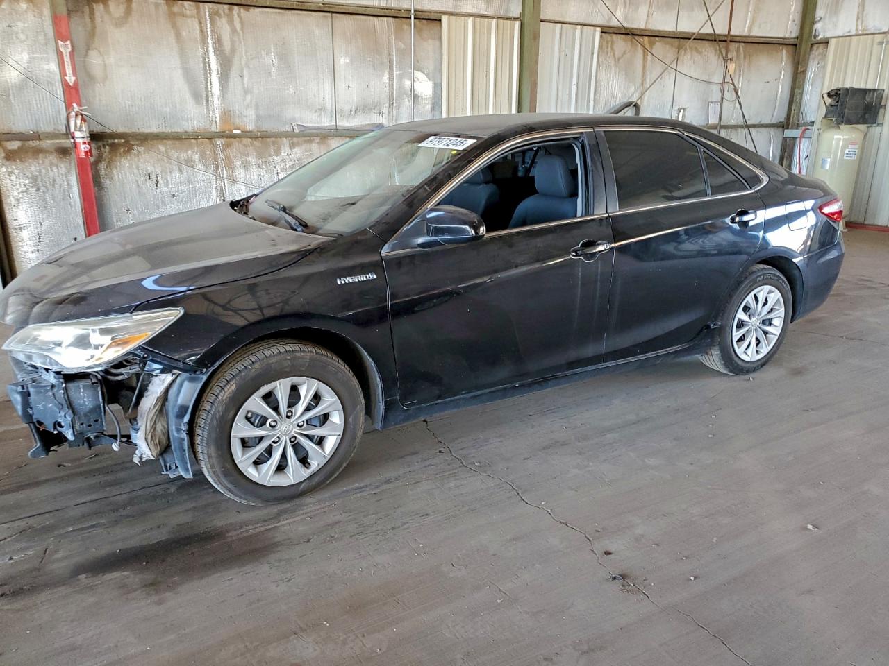 2017 TOYOTA CAMRY