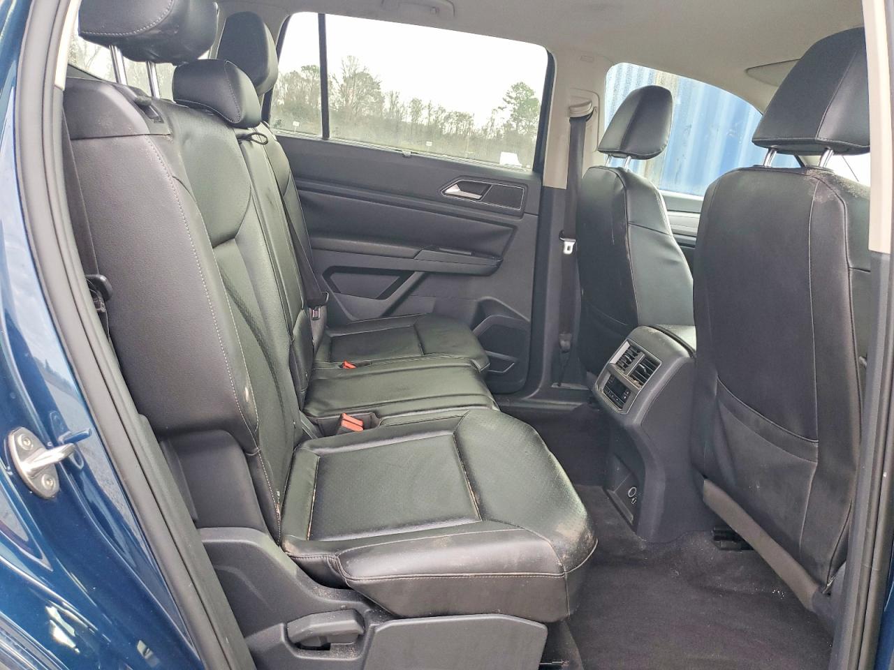 2018 VOLKSWAGEN ATLAS SE photo 11
