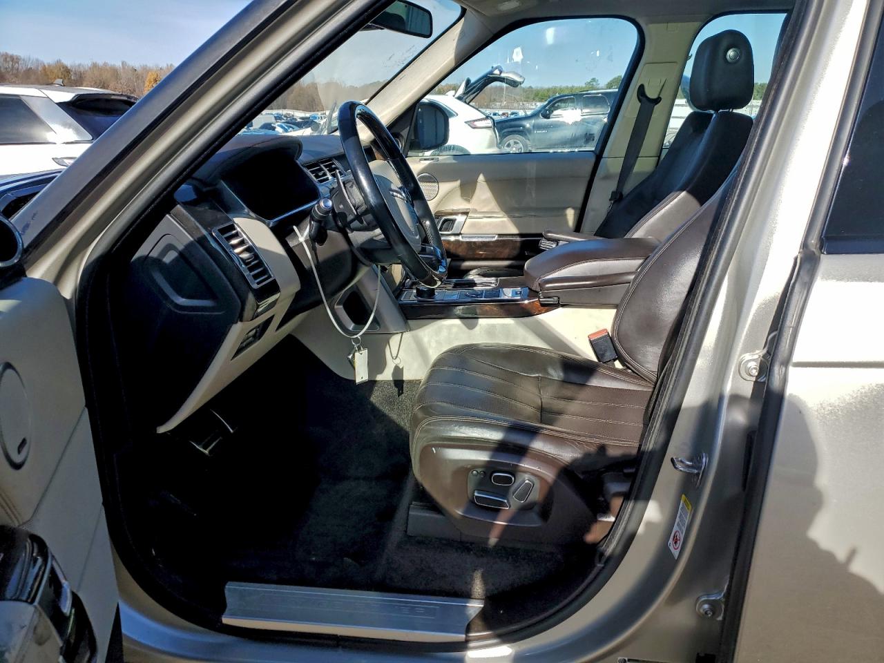 2014 LAND ROVER RANGE ROVER SUPERCHARGED photo 13