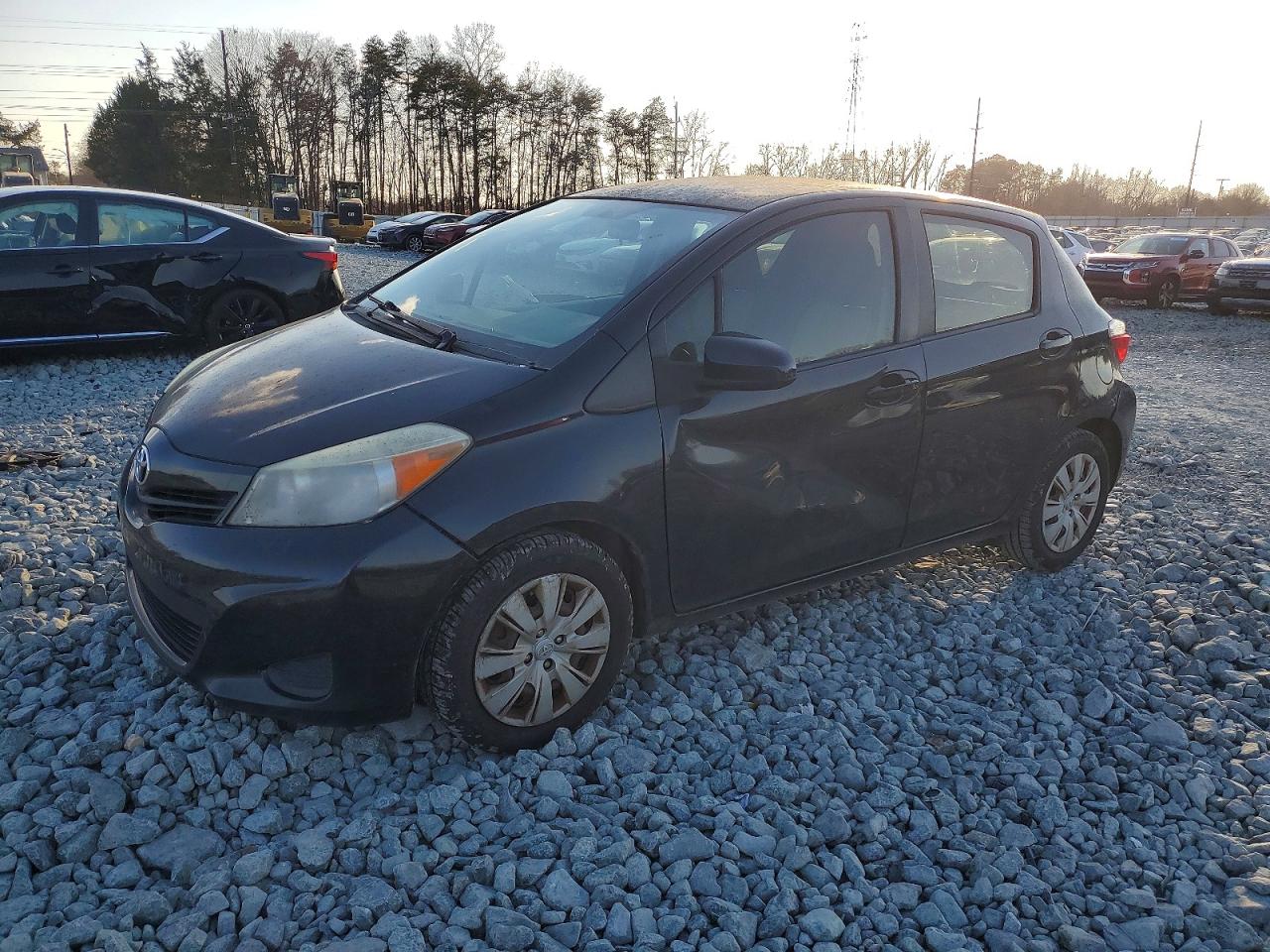 2012 TOYOTA YARIS