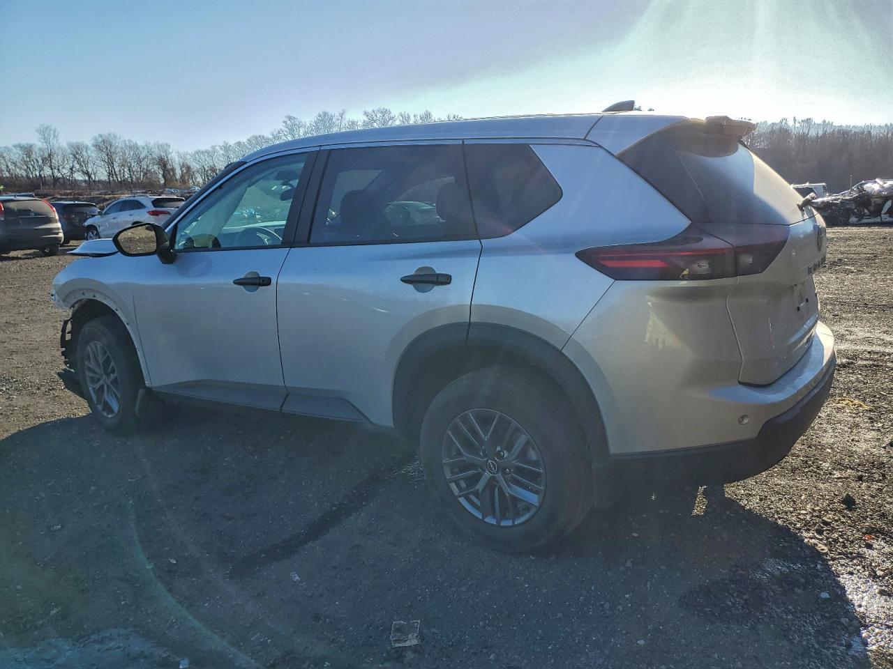 2024 NISSAN ROGUE S photo 2