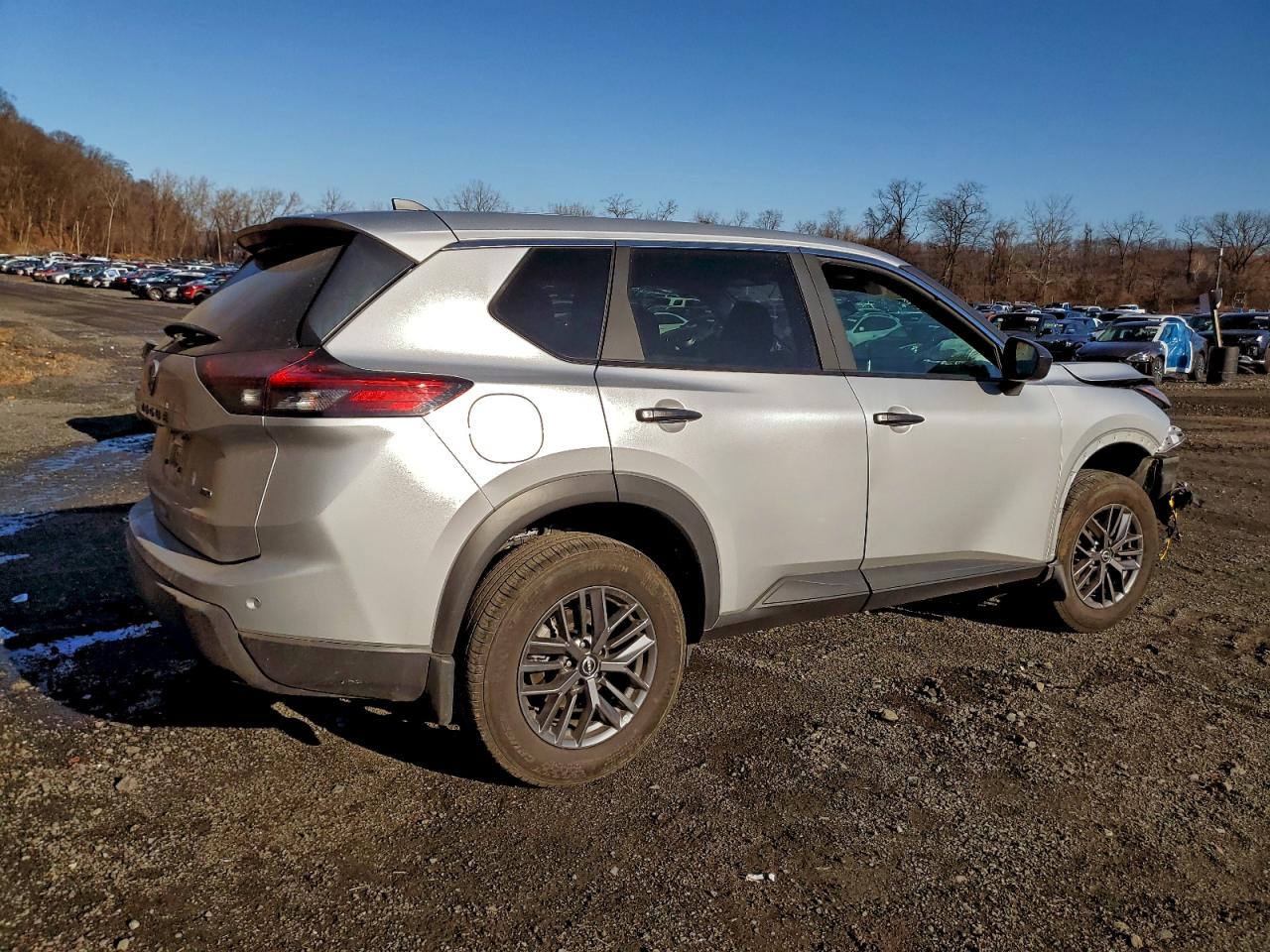 2024 NISSAN ROGUE S photo 3