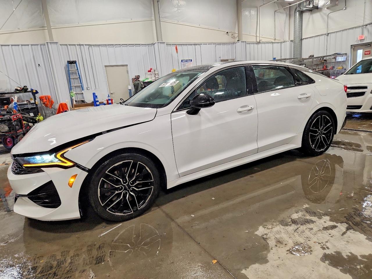 2023 KIA K5