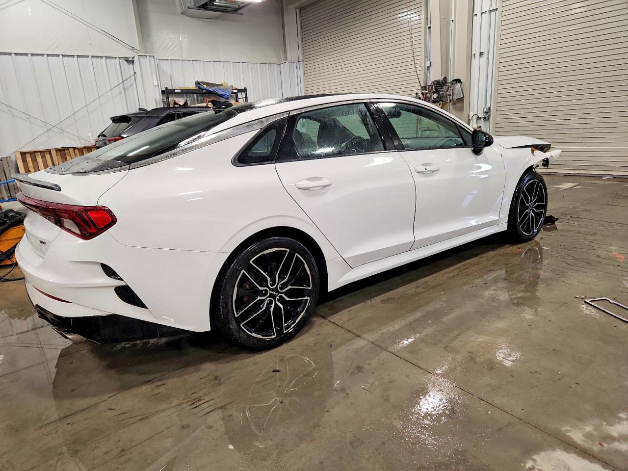 2023 KIA K5 GT photo 3
