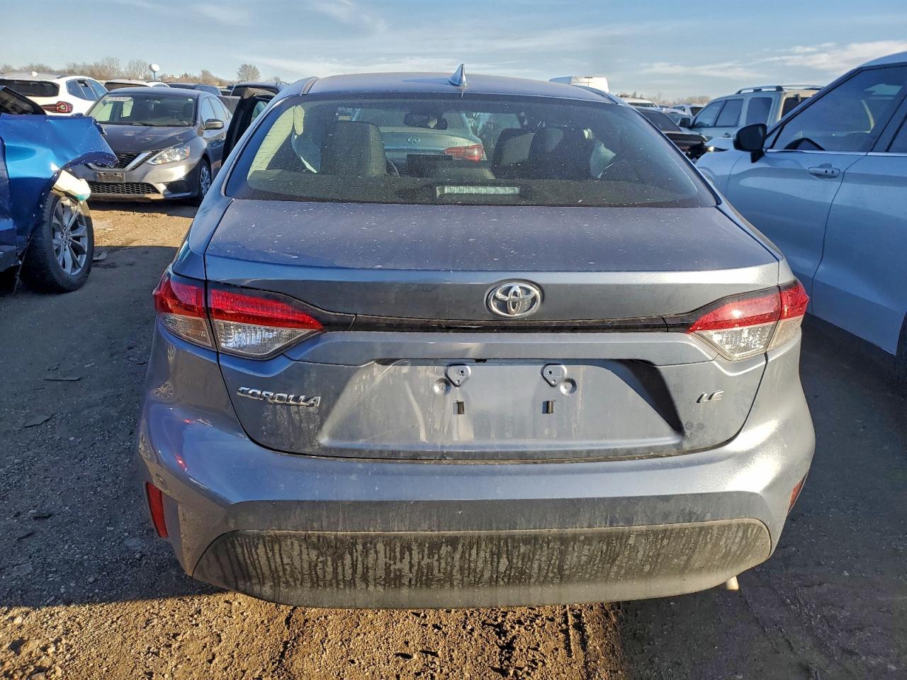 2025 TOYOTA COROLLA LE photo 6