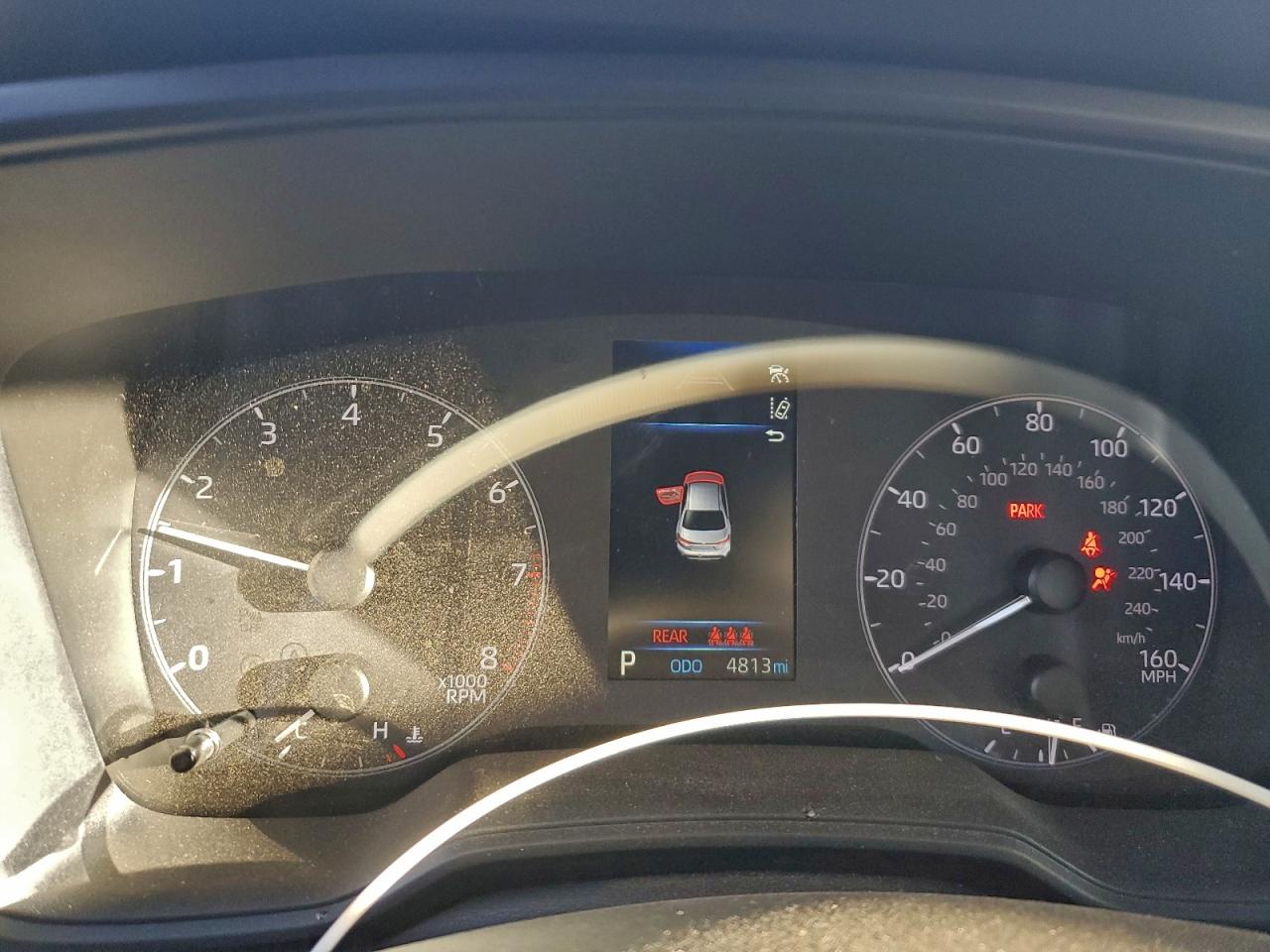 2025 TOYOTA COROLLA LE photo 9