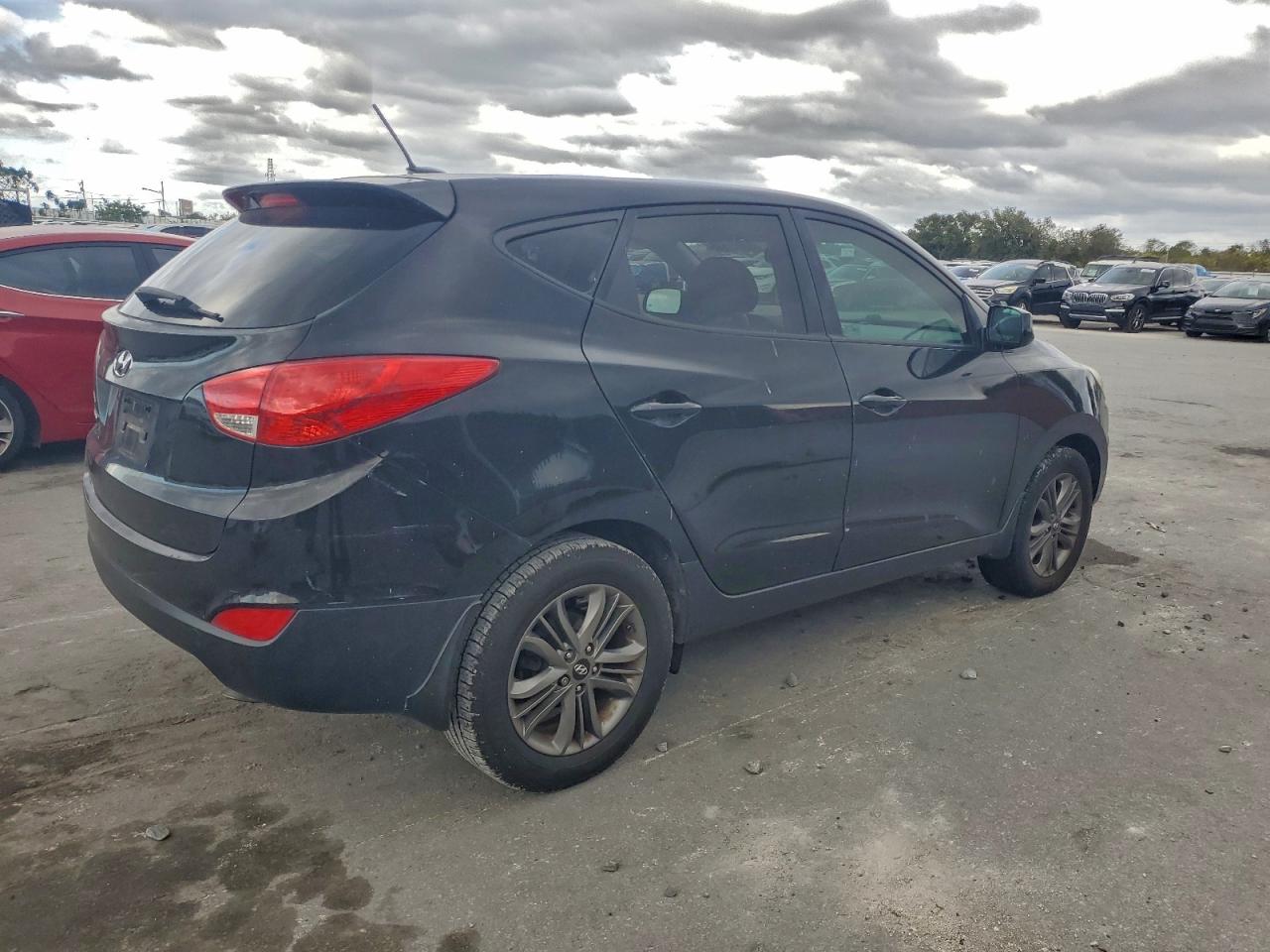 2015 HYUNDAI TUCSON GLS photo 3