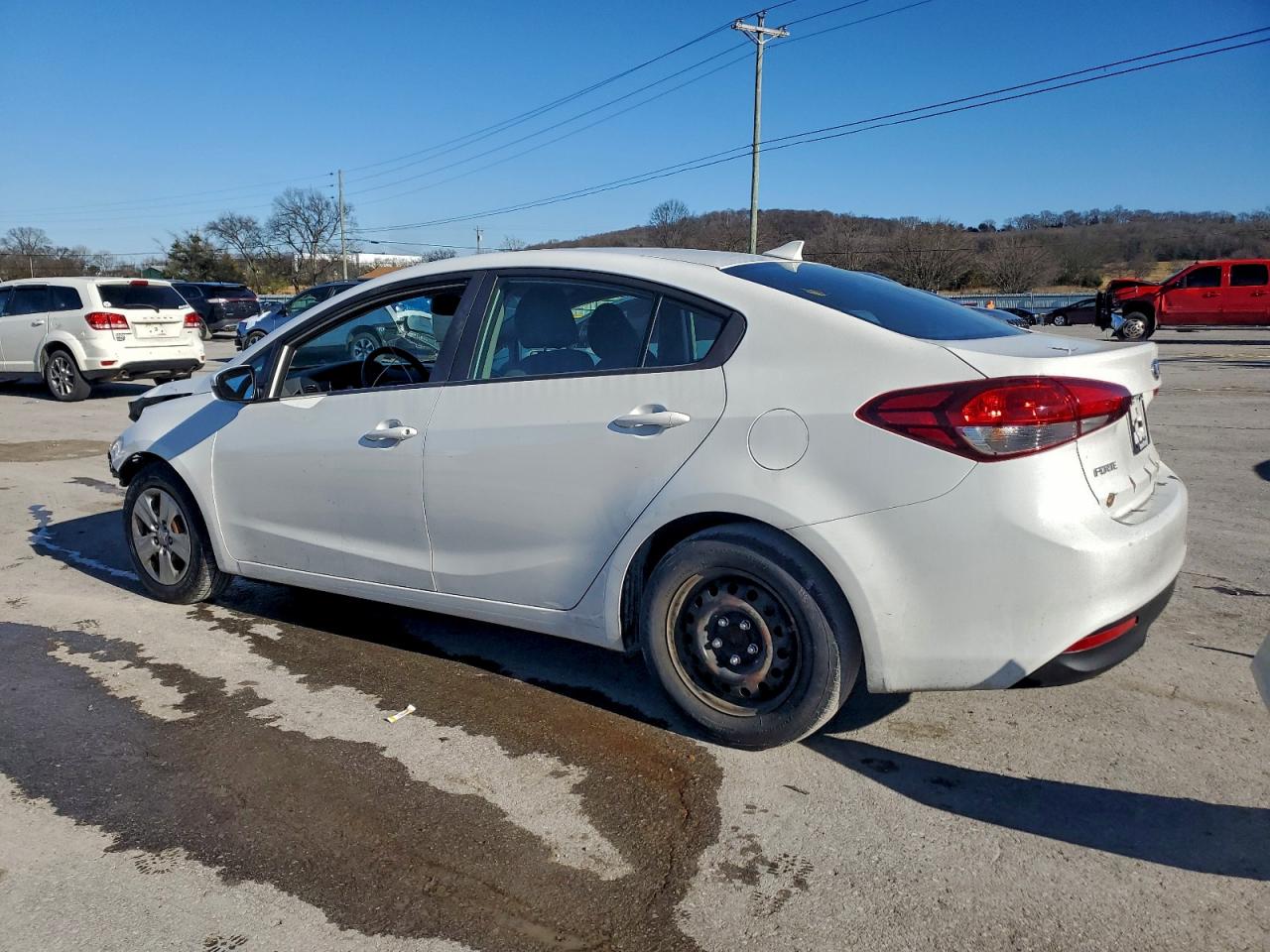 2018 KIA FORTE LX photo 2