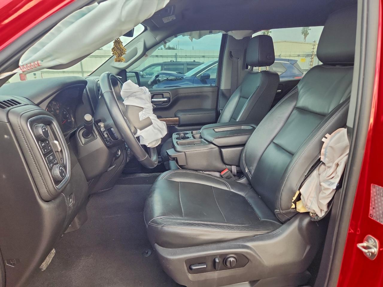 2019 CHEVROLET SILVERADO K1500 LT photo 13