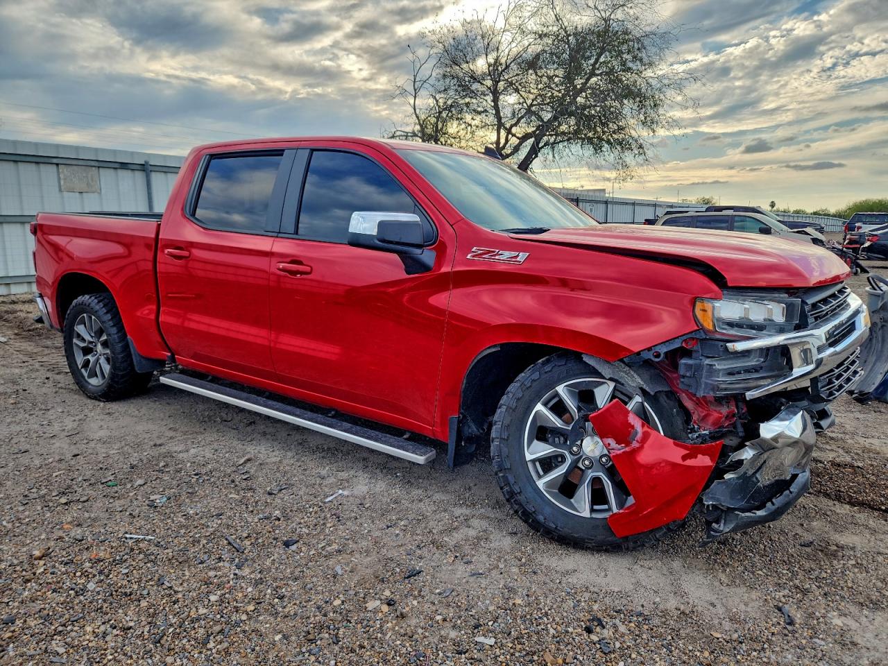2019 CHEVROLET SILVERADO K1500 LT photo 7