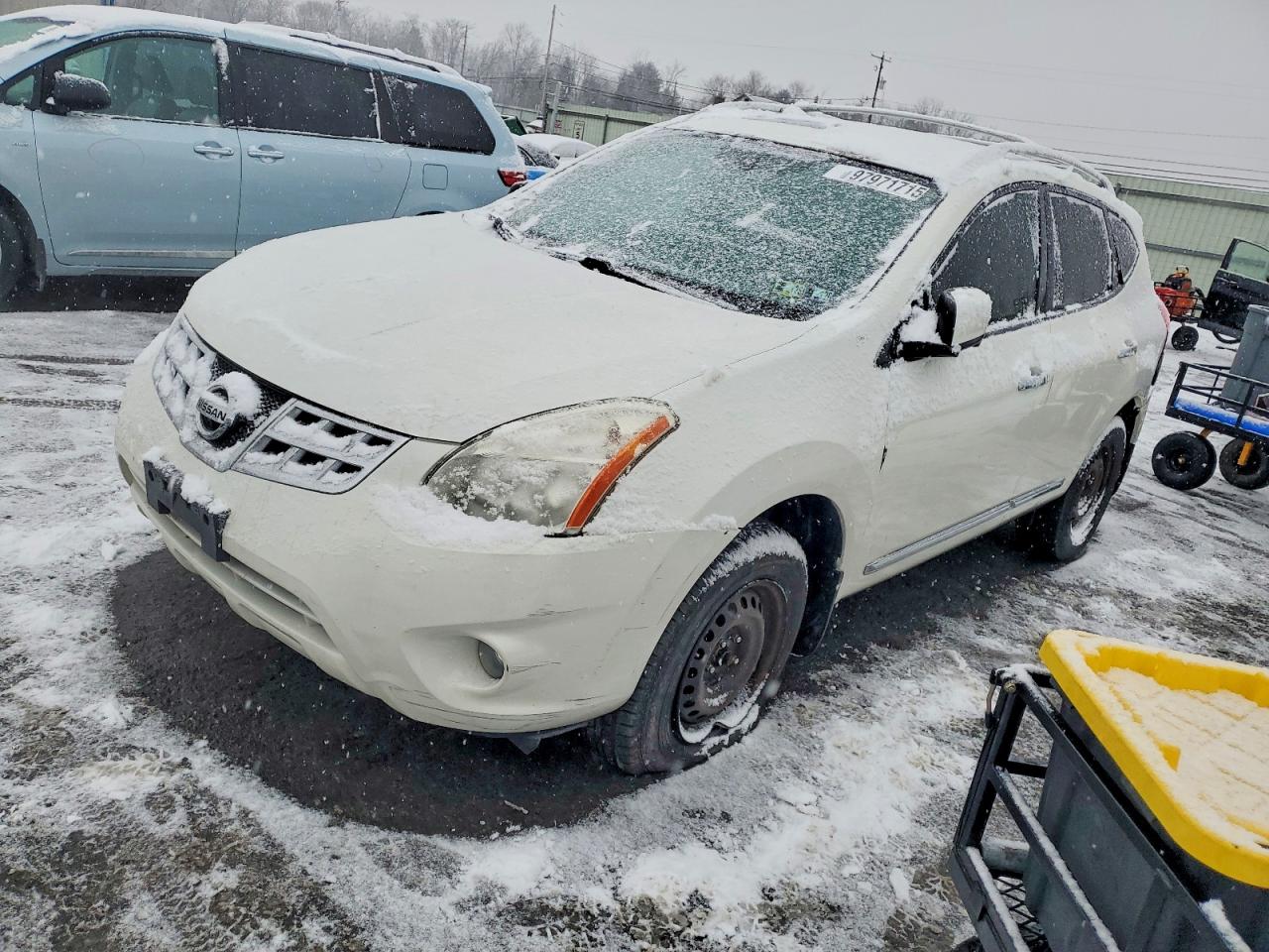 2013 NISSAN ROGUE