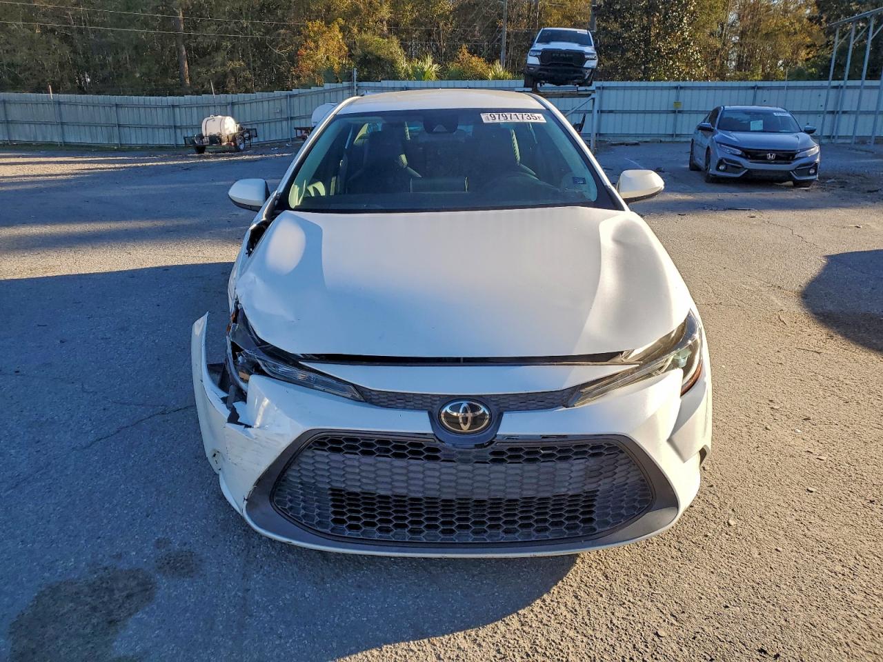 2021 TOYOTA COROLLA LE photo 5